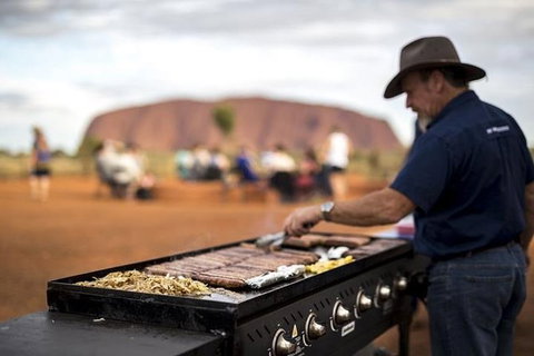 Sunset Australian Barbecue Dinner In Uluru - Accommodation NT 1