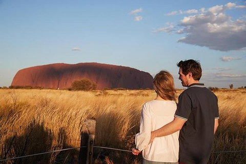 Sunset Australian Barbecue Dinner In Uluru - Accommodation NT 3