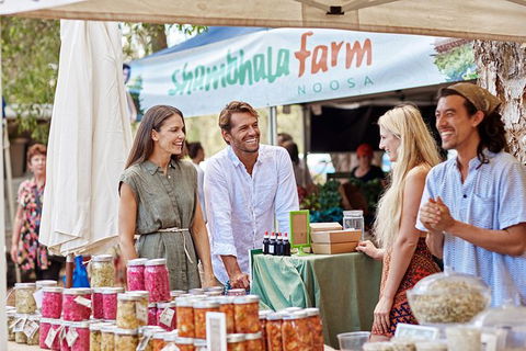 Sunshine Coast Eumundi Markets Return Minibus Transfer - NT Tourism 6