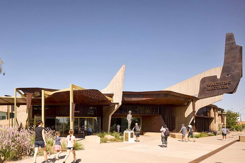 Winton Discovery Day Tour - Accommodation NT 3