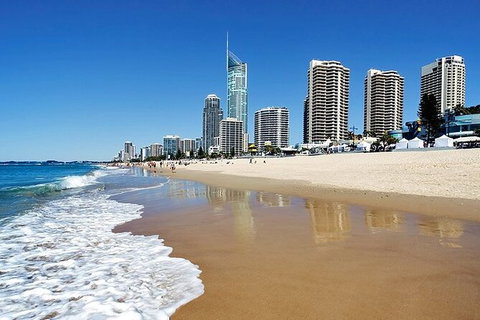 Gold Coast Airport Transfers : Airport OOL To Gold Coast City In Luxury Car - Accommodation NT 6