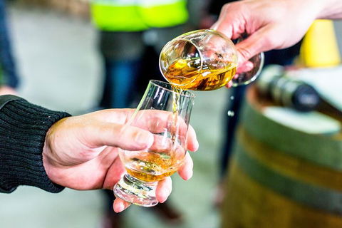 Tasmanian Whisky Distillery Tour - Accommodation NT 0