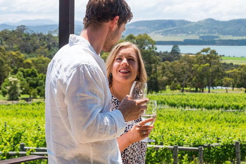 Lazy Sunday Hobart Local Guided Wine Tour: Coal River Valley & Derwernt Valley - Accommodation NT 4