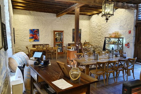 Lazy Sunday Hobart Local Guided Wine Tour: Coal River Valley & Derwernt Valley - Accommodation NT 3