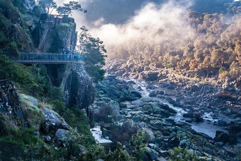 3.5 Hours Walking Tour To Cataract Gorge With Local Guide - Accommodation NT 0