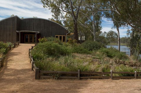 Tahbilk Winery Lunch And Wine Tasting Experience With Local Wine Ambassador - Accommodation NT 6