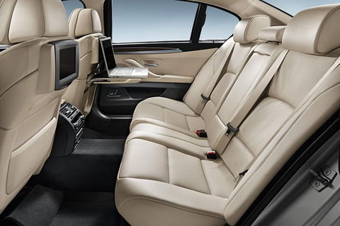 Arrival Private Transfer Melbourne Airport MEL To Melbourne City By Business Car - Accommodation NT 1