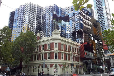 Arrival Private Transfers: Melbourne Airport MEL To Melbourne In Business Car - NT Tourism 4