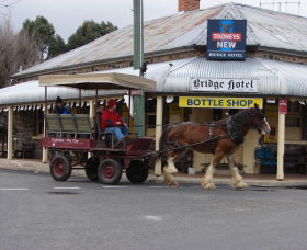  Accommodation NT