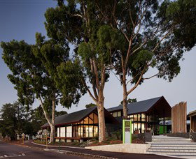 Zig Zag Cultural Centre - Accommodation NT 0