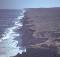 Useless Loop - Accommodation NT