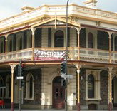 Cathedral Hotel - Accommodation NT