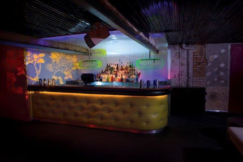 Elsewhere Bar - Accommodation NT 2