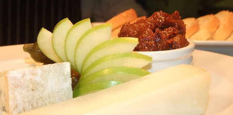 Piaf Bar & Bistro - Accommodation NT 1