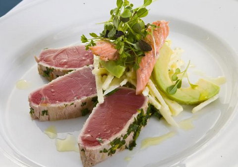 Omeros Bros Seafood Restaurant - Accommodation NT 1