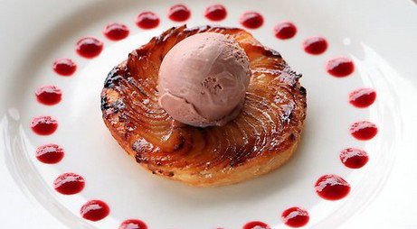 Crystal Waters QLD Accommodation NT