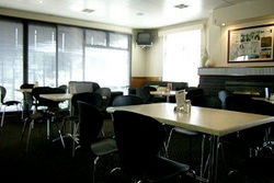 Kains Bar @ Riverview Hotel - Accommodation NT 0