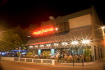 Monsoons Restaurant And Party Bar - NT Tourism 1