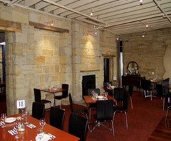 Customs House Waterfront Hotel - Accommodation NT 1