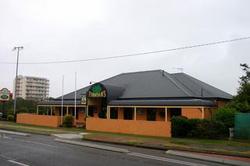 Finnian's Irish Tavern - NT Tourism 1