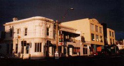 Commercial Hotel Launceston - Accommodation NT 2