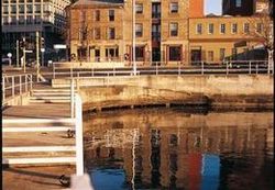 Customs House Waterfront Hotel - Accommodation NT 3