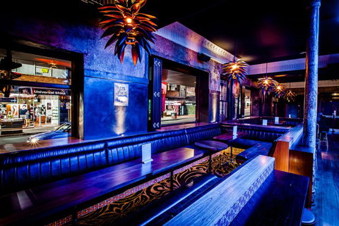 Empire Hotel - Accommodation NT 1