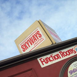 Skyways Hotel - Accommodation NT 0