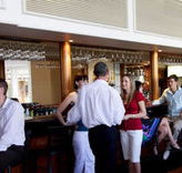 Cairns International Lobby Bar - Accommodation NT