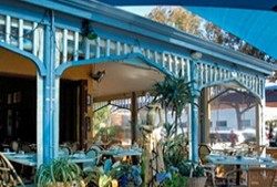 Georges Meze - Accommodation NT 0