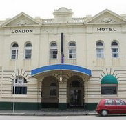 The London Hotel - Accommodation NT