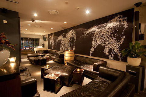 White Horse Hotel - Accommodation NT 5