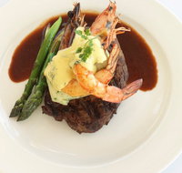 Helm Bar and Bistro - Accommodation NT