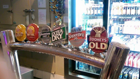 Commercial Hotel - Accommodation NT 2