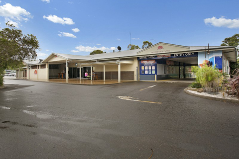 Lakeside Village Tavern - Accommodation NT 3