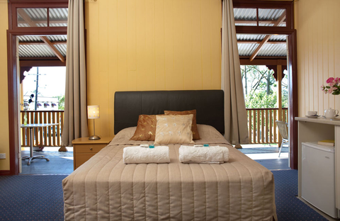 Yandina Hotel - Accommodation NT 1