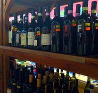 V -wall Tavern Blue Water Brasserie - Accommodation NT