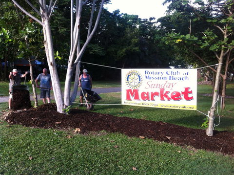 Mission Beach Markets - Accommodation NT 0
