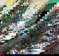 Mount Morgan Christmas Tree Festival - Accommodation NT