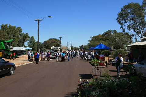 Nungarin Markets - Accommodation NT 0