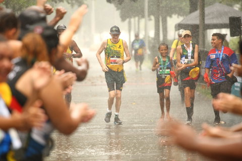 7 Cairns Marathon - Accommodation NT 0