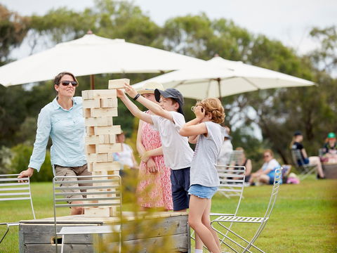 Ian Potter Lakeside Precinct Picnic Area - Accommodation NT 0