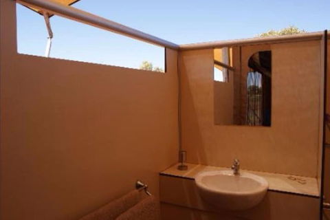 Karijini Eco Retreat - NT Tourism 4