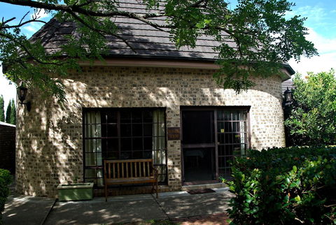 Airport Motel Sir Francis Drake - Accommodation NT 6