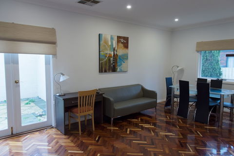 Best Western Plus Buckingham International - Accommodation NT 3
