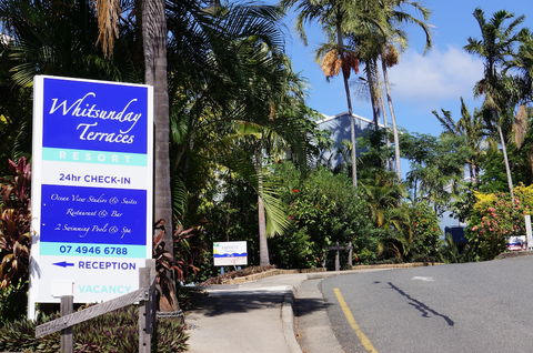Whitsunday Terraces Hotel Airlie Beach - NT Tourism 0