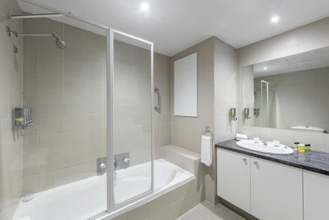Riverside Apartments Melbourne - Accommodation NT 2