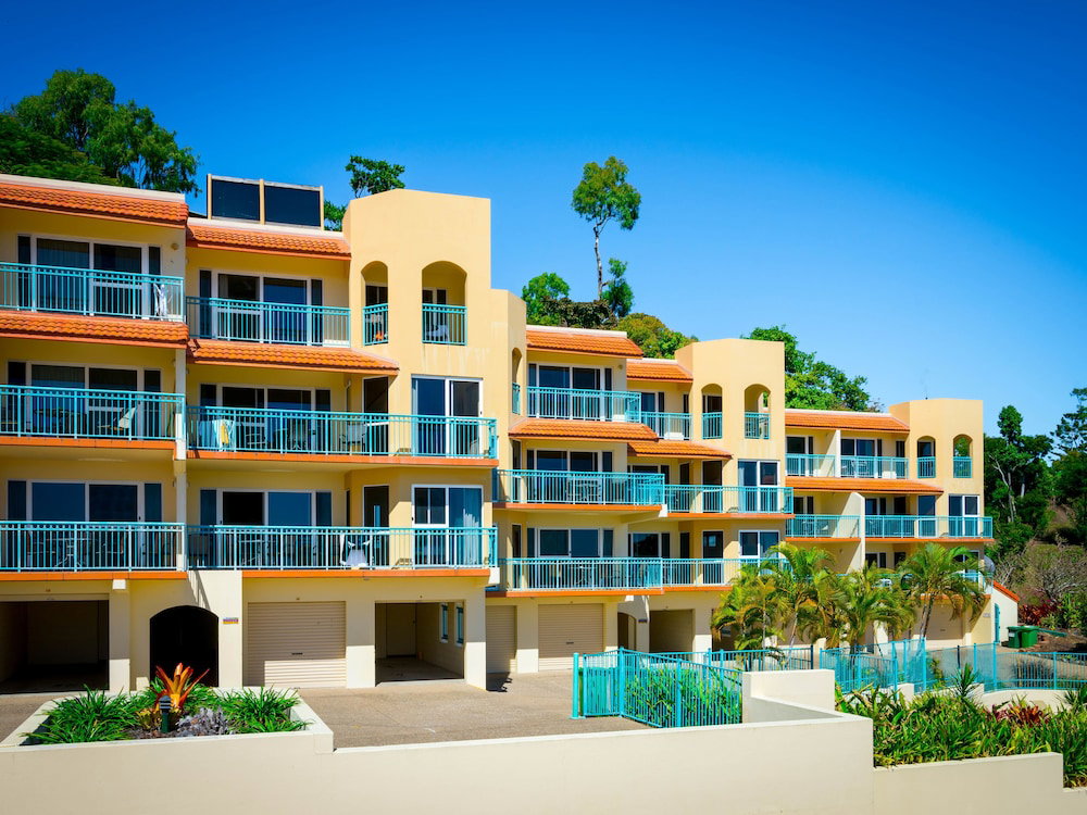 Cannonvale QLD Accommodation NT