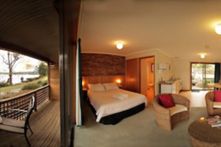  Accommodation NT