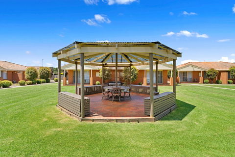 Comfort Inn & Suites King Avenue - Accommodation NT 0